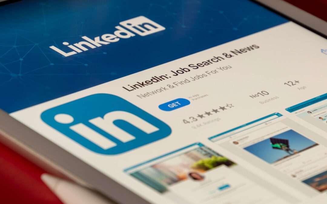 LinkedIn’s easy tricks and tips for recruiters and job hunters